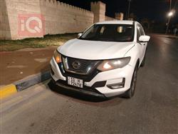 نيسان روج